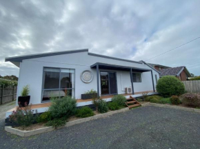 HOLIDAY HOME On TOORAK